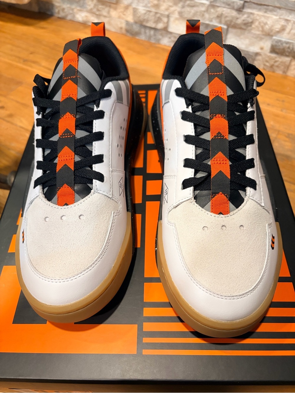 MSCHF FOWARD Low-Top Sneakers